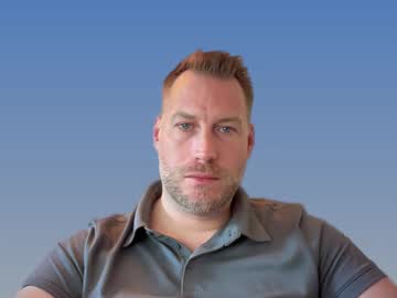 Catch me live as Chris2024x, age 38 yrs in premium male cam shows
