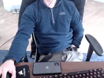 Chris93270 big cock cam stud 22 yrs streaming live