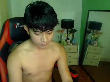 Chris_walker22, 24 years old, cum with me #cum #bigcock #asian #!young #18, webcam photo
