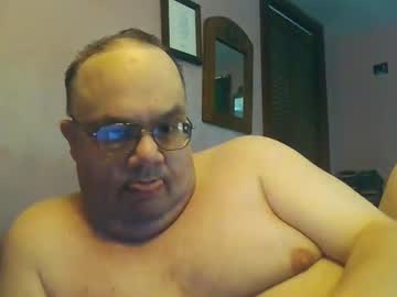 Catch me live as Chrismini312 in premium male cam shows