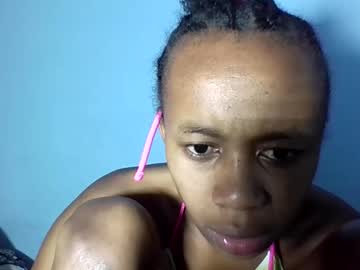 Hairy cam model Christianaaa live now