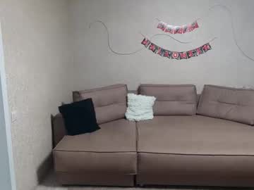 Christianahessee, 18 years old, GOAL: You want see more of my legs? - Hello! My name is Iwi!Welcome here!  #new #18 #natural #blonde #shy [75 tokens remaining], webcam photo