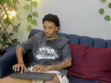 Feet Cams Live model Clarent_hills, age 19 streaming Foot Fetish VR
