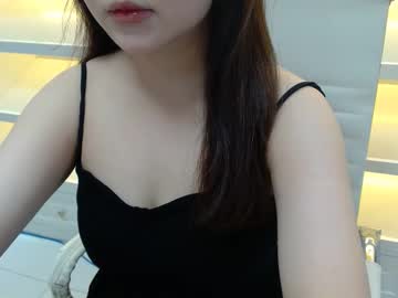 Clari_yumi, 19 years old, Lovense Lush on - Interactive Toy that vibrates with your Tips #lovense #hairy #bigass #new #cute, webcam photo