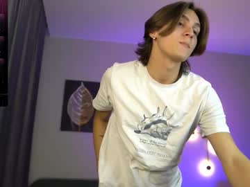 Cleo_stringer_ big cock cam stud 20 yrs streaming live