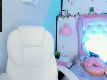 cloe_martinez_ - Live Performer