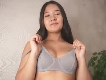 Skinny Asian cam girl Clovereast | 19 yrs live in HD