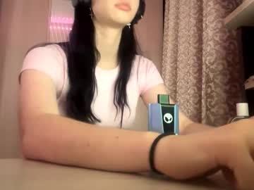 Constancefeusier, 18 years old, Show tongue #18 #new #cute #shy #young [4 tokens remaining], webcam photo
