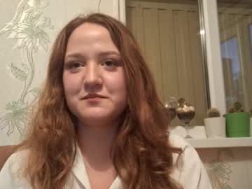 Constancesiok, 19 years old, GOAL:Say meow meow?  Help me do 50 thumb ups!?  <3 My name Chloe!! I am a #new and #young model on CB #18 #natural #shy [7 tokens remaining], webcam photo