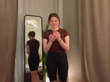 Cordiacower, 18 years old, Hi everyone! im Emma<3 im new here and im so shy, help me dont be shy Goal: tease with my top #natural #new #shy #teen #18 [87 tokens remaining], webcam photo