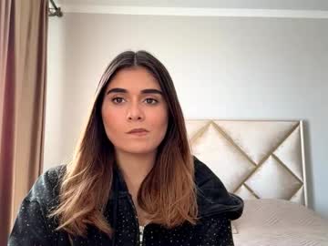 Corlisssummerour, 19 years old, Goal: Show my outfit:) Hi all! My name is Elizabeth. I really need your support.:) #new #shy  #18 #teen #latina [29 tokens remaining], webcam photo
