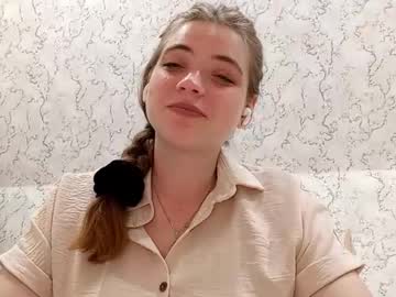 Cortneylevison, 20 years old, Goal: Doggy pose time!  -My name is Nikole and I'm #18 year old and i am #shy #new #young girl with #bigboobs figure it's my first day here [43 tokens remaining], webcam photo