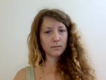 Live Milf Cosmiccoquette - Hot Milf Cams