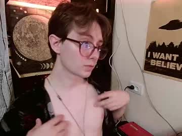 Cosmonudes, 19 years old, Cumshow [969 tokens left] #young #uncut #bigcock #twink #teen, webcam photo