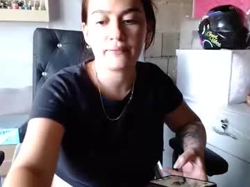 couple_fantasy30 - Live EU Performer