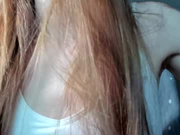 courtney_luv - Live EU Performer