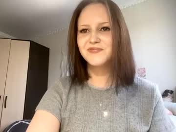 Cozy_daisy, 18 years old, Stand up for you <3 I'm Milkis #18 y.o. #new on this site, so #shy, #teen and #young [24 tokens remaining], webcam photo