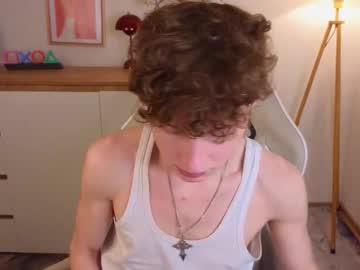 Crisp1n, 18 years old, GOAL: Cum Show [378 tokens remaining] Hey guys! It's my first day here) #young #gay #bigcock #18 #cum, webcam photo