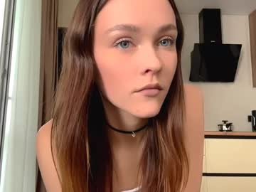 Cristinemolle, 18 years old, Goal: Wink Challenge: 5 in a row : Hi, it`s Eli #new #18 #young #teen #natural [34 tokens remaining], webcam photo