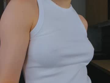 Crystalnyx, 18 years old, GOAL: flash boobs [21 tokens remaining] Welcome to crystalnyx's room #18 #lovense  #teen #natural #bigboobs  #blonde, webcam photo