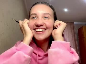 Crystalvessell, 18 years old, GOAL: Share my big smile with you guys! Hi I'm #new at CB ! Welcome! #shy #18 #young #skinny [2 tokens remaining], webcam photo
