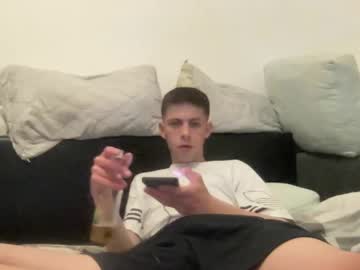 Live gay cam model Cumdump2000btm streaming now in HD