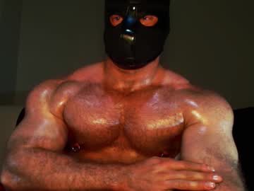 Curiousmuscleboy • muscle32y • Texas • away