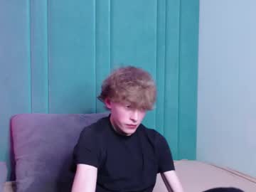 Curlytwinkboy, 19 years old, jerk off 2 min  #c2c #gay #bigcock #18 #twink [113 tokens remaining], webcam photo
