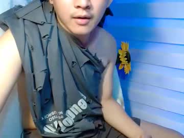 Cute_enzo24, when goal is reach ill do live cum???  #bigcock #c2c #teen #asian #young [1111 tokens remaining], webcam photo