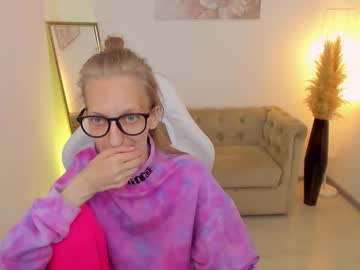 Cynthia_charm, GOAL: boobs pick [33 tokens remaining] Welcome to my room! #new #blonde #heels #natural #shy, webcam photo