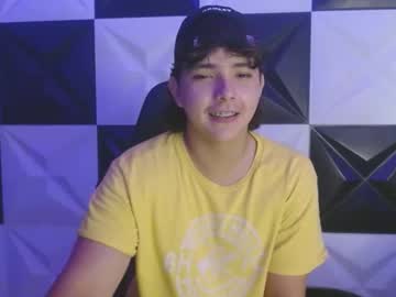 Hairy cam model Dani_cumboy, 19 yrs live now