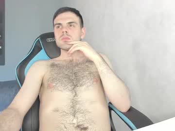 Hairy cam model Danny_nitro, 24 yrs live now