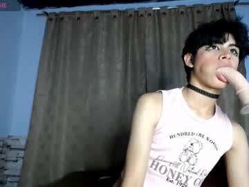 Darasweet19 • lovense18y • Bogota D.C., Colombia • public