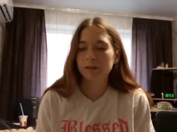 Darceyshani, 18 years old, Goal: Lower my shorts — Show a basic belly roll!<: My name is Maria #new , new experience to me, hope it turns out well :3  #skinny #young #18 #shy [28 tokens remaining], webcam photo