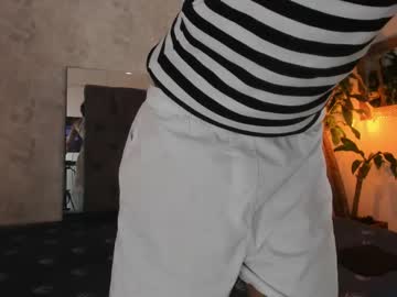 David_lux big cock cam stud 18 yrs streaming live