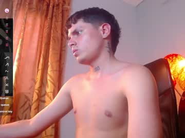 Declantfoxx big cock cam stud 18 yrs streaming live