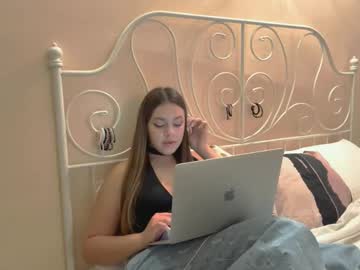 Delphiaconry, 18 years old, Blow kiss and wink #shy #teen #cute #new #18 [12 tokens remaining], webcam photo