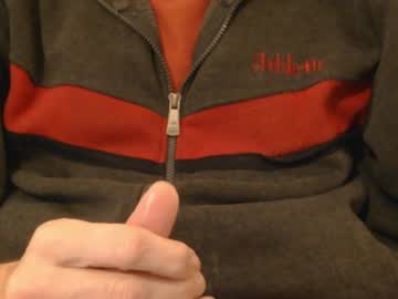 Hairy cam model Deltaecho456, 32 yrs live now