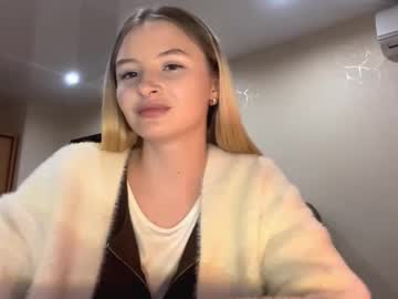 Deonnagarn, 18 years old, goal: Let me show you myself and my figure! :3 FIRST DAY #18 #new #blonde #petite #cute  [44 tokens remaining], webcam photo