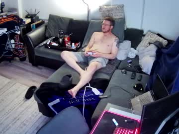 Deviant1986, 39 years old, First time streaming.. let us know how to do this.. trying to make enough to buy a lovesense! #new #couple #newbie, webcam photo