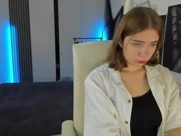 Dianagalaxy, 18 years old, GOAL: Ass Spanking [236 tokens remaining] Welcome to my room! #18 #british #teen #daddy #new, webcam photo