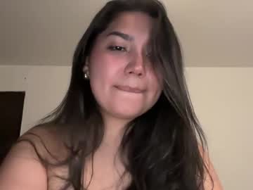 Squirting cam girl Diane3_cb age 22 yrs live now
