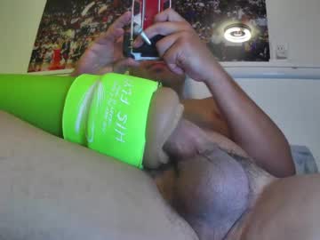 Dickemdown93est • striptease31y • Colorado, United States • public