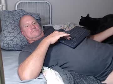 Hairy cam model Dickmakesmoney live now