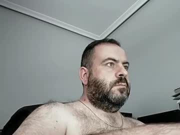 Catch me live as Dicktracy_86, age 38 yrs in premium male cam shows