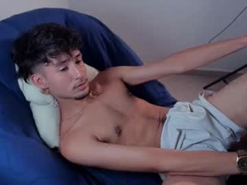 dimitri_targaryen - Live Nude Girls - Chaturbate Cams