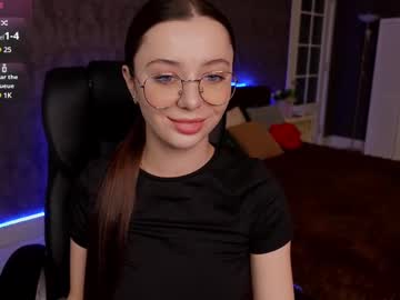 dinacandy - Live EU Performer