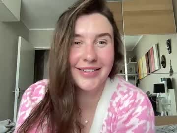 Hairy cam model Divine_beauty_girl, 26 yrs live now