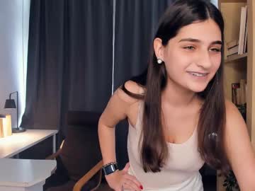 Do_u_feel_me, 18 years old, Im Barbara?, nice to see you? - Goal: show and spank my sweet ass #18 #teen #bigass #young #natural, webcam photo