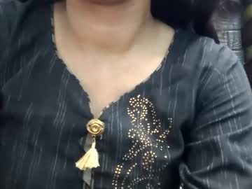 Dollmeenu, 23 years old, Goal: ??pussy on oil #indian #18 #asian # pvt # big boobs # - Next Goal: ??ass on oil, webcam photo